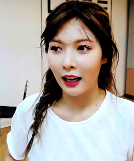perving on female kpop