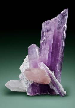 hematitehearts:  Kunzite with Morganite and QuartzKunar Valley, Nuristan Province, Afghanistan