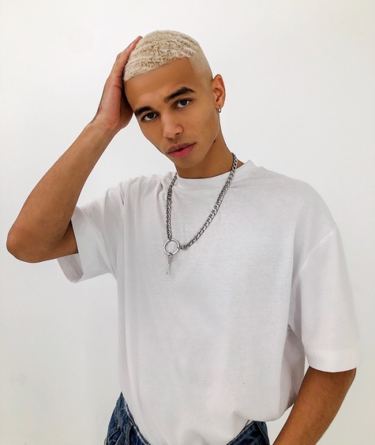 shaepulver:  Blonde for awhile now 