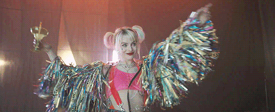 batmanisagatewaydrug: batmanisagatewaydrug:  batmanisagatewaydrug: like on the one