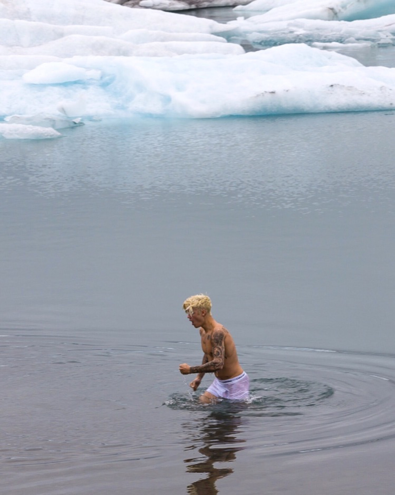 sexymalesdaily:  Justin Bieber