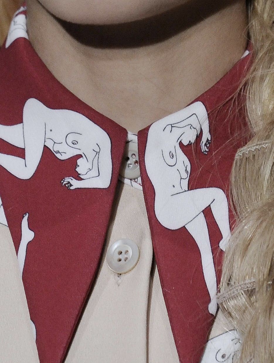 lamorbidezza:  Miu Miu Spring 2010 Details  