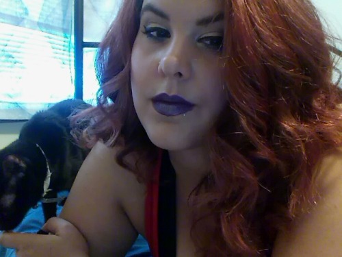 toxicwaxrainbows:  bo insisted on being in my selfie today. anyways, my friends had a party last night and didn’t invite me./butthurtit’s okay though.because i’m gonna meet up with another friend and play pool later.fun stuff.
