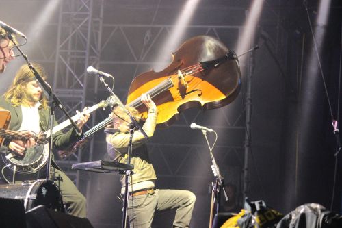 And they’re back on the road!Mumford &amp; Sons open their 2015 tour at MCU Park in Brooklyn, New Yo