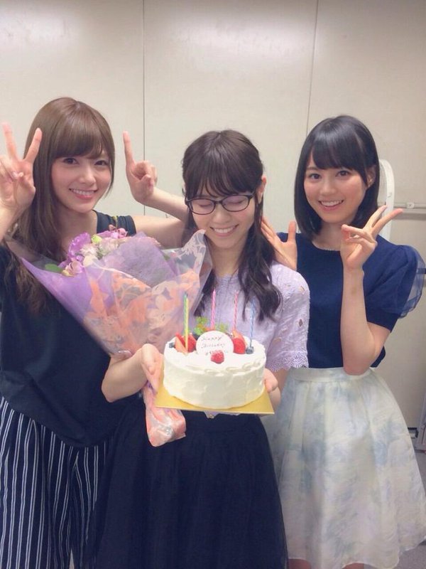turkeywen:  西野七瀬とケーキ   お誕生日おめでとう !!