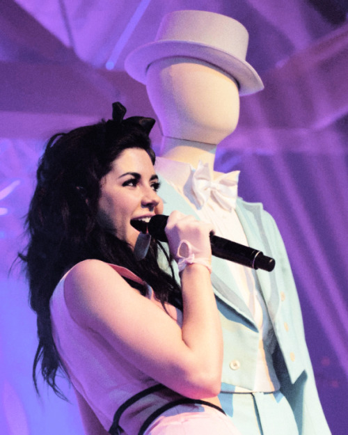 diamondsanddelrey: Lana Del Rey and Marina and The Diamonds Blog