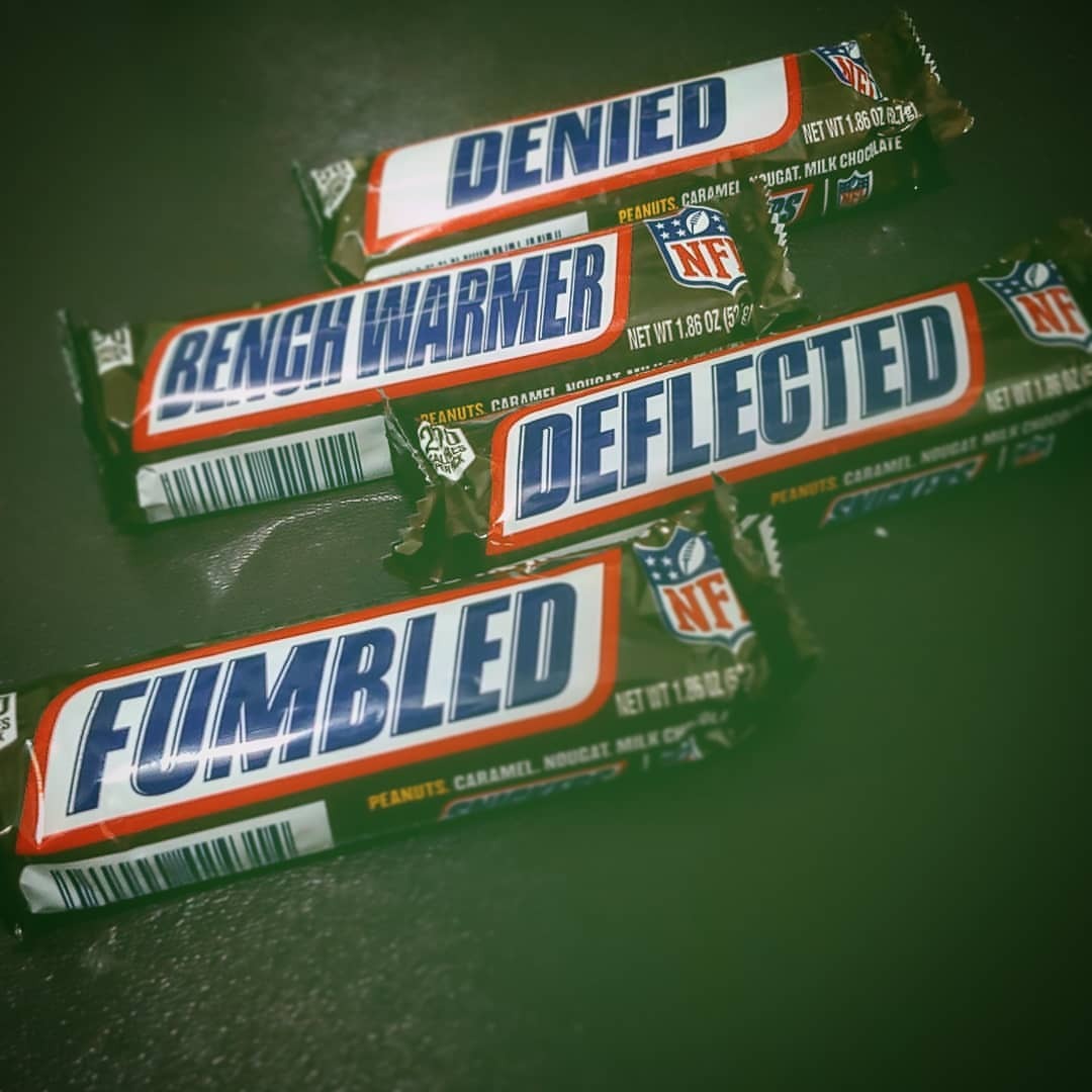 If you know me, then you know that I DON’T like #chocolate; except, for some reason, I do like #Snickers bars. I don’t know why.
But now I’m reevaluating my liking of them…ever since they started blowing up my spot when it comes to...