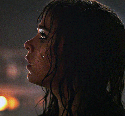 queenkoriandr:  HAILEE STEINFELD as Charlie Watsonin BUMBLEBEE (2018), dir. Travis Knight