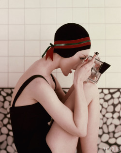 vintageiconography:  Evelyn Tripp | Photography