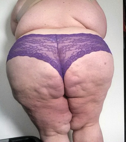 Porn supersizedmistress:  I ðŸ’œ purple  photos