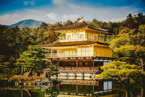 travelingcolors: Kinkaku-ji Temple, Kyoto | Japan (by Hans Johnson)