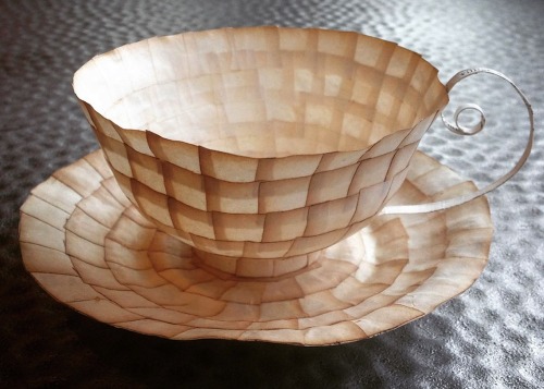 culturenlifestyle:Cecilia Levy Creates Impressive Paper Eggshell-Thin Cups & Saucers Composed of