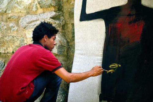 Sex twixnmix:   Jean-Michel Basquiat photographed pictures