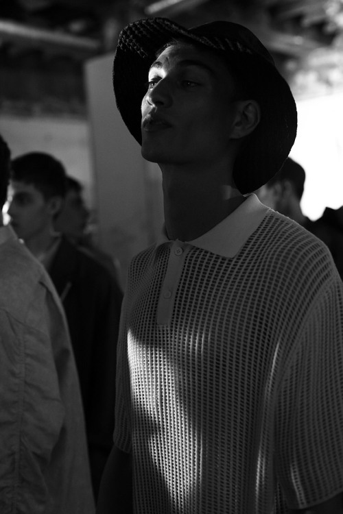 ilovejohanneslinder:Wooyoungmi Backstage | ph: Virginie Khateeb 