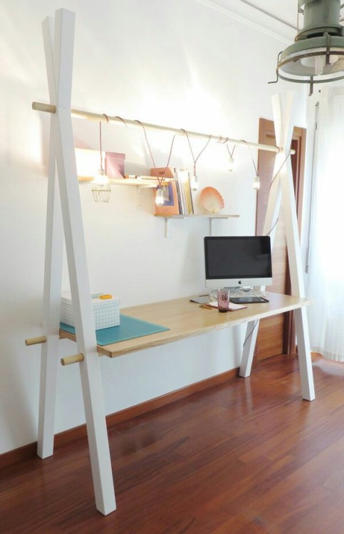 studyyoassoff: Ahhhh these diy desks are so amazing. I feel like redoing my whole room !