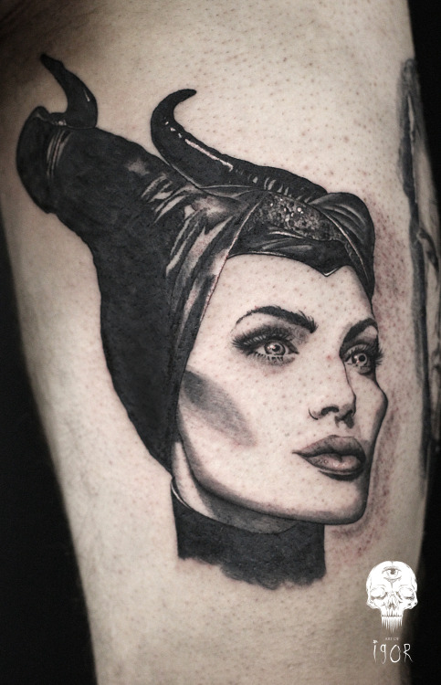 fuckyeahtattoos:  Angelina Jolie as Maleficent. Done last week on Underskin - Criciúma - Brazil  Igor Pereira artofigor.tumblr.com IG: @artofigor​ artofigor@gmail.com