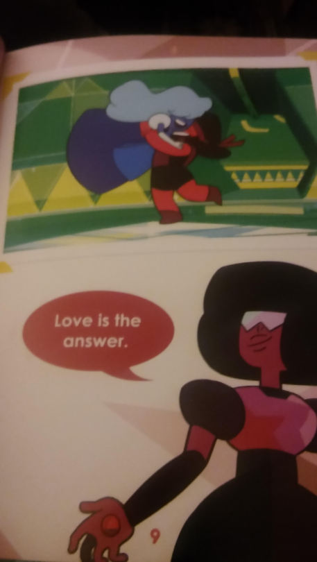 The Steven Universe “Guide to the Crystal Gems” book came out