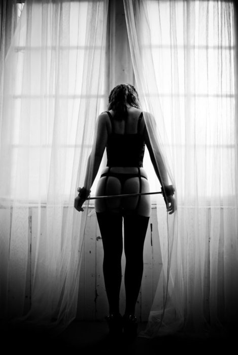 B&W Desires