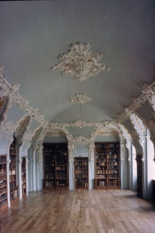 andantegrazioso:Library at Rolduc Abbey, Netherlands | rolduc