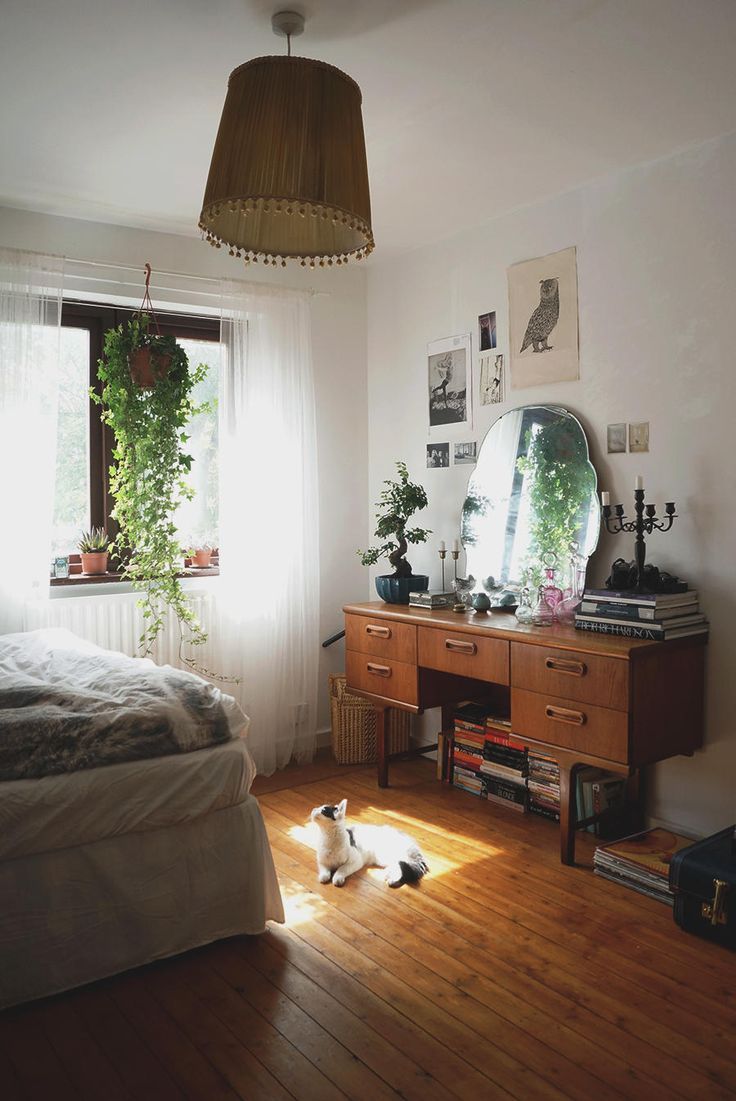 thebestlittleapartment:  via radar magazine.