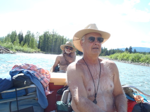 handsomedadhunter:  mossytoes:  Marry me   nice fur