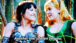 9R7G5H: Xenasmanyskills:  Onebluesky:   Xena Meme:↳Seven Funny Moments [1/7] 
