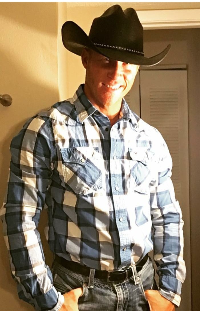 chettbro:“Mr. Cowboy Muscle”