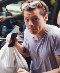 Babybonitaharry:  He Looks Like He Got Caught In The Cookie Jar