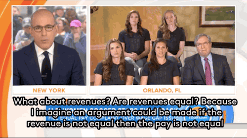 wilwheaton:refinery29:Women’s soccer players make WAY more money for the US soccer federation but ea