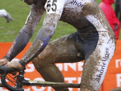 cyclinglycra:cyclist mud fetish