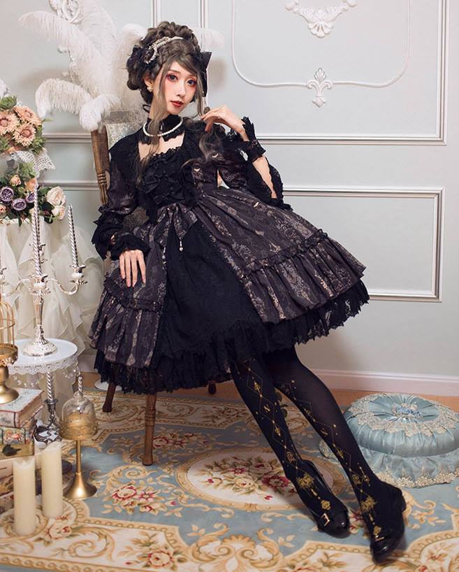 lolita-wardrobe:  NyaNya Lolita 【-Carol of the Nightingale-】 Series #Leftovers◆