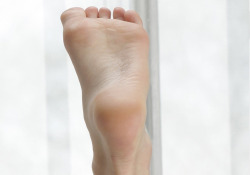 toered:  cuteesoles:  foot fetish doll  Great sole