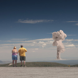 nitramar:  From the series “Atomic Overlook”, photos by Clay Lipsky.