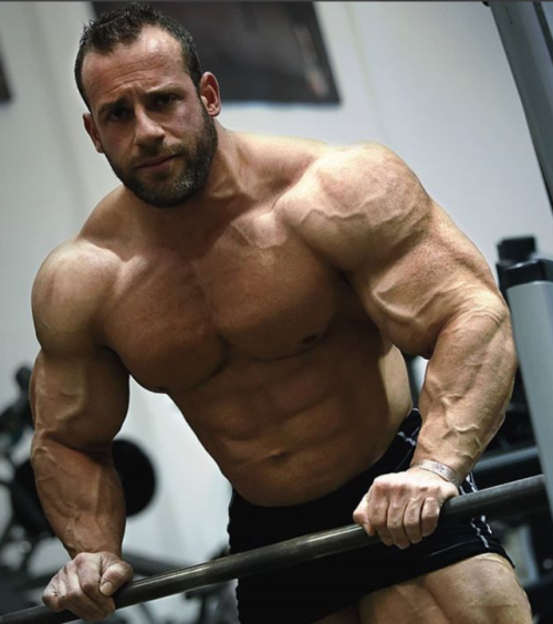 grade-a-beef:  (via TumbleOn)