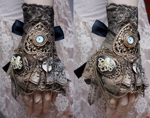 kit-replica:fangirltothefullest:littlemoongoddess:ccato28:Clothing and designs by Pinkabsinthei&rsqu