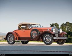 carsontheroad:  Packard 1930selected by CarsOnTheRoad