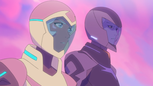 witchy-writes: Gee, Allura! How come your mom lets you have two half—galra boyfriends?