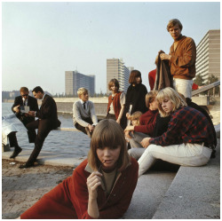 foreverblog-world:  60’s Amsterdam Students 