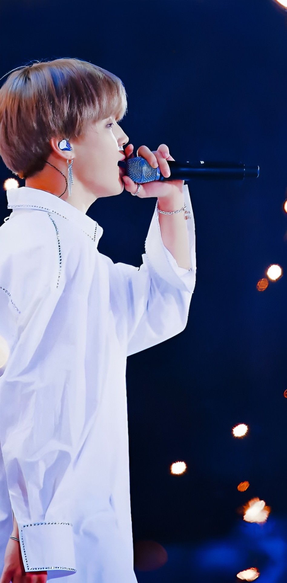Heyyyy!!! I Love Your Wallpapers So Much!!!! Can You Make Some Jimin Wallpaper Wearing White Shirt. Thank