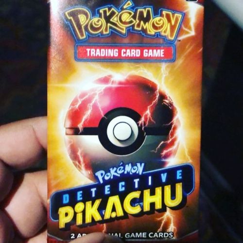 Gotta party like it’s 1998 #pokemon #detectivepikachu #movienight  www.instagram.com/p