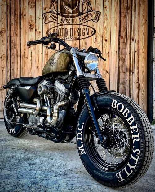 utwo: HD Sportster Custom Bobber  © Moto Design Customs 