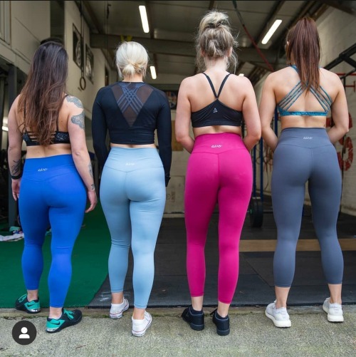 Porn photo yogapantlouv:  All lined up