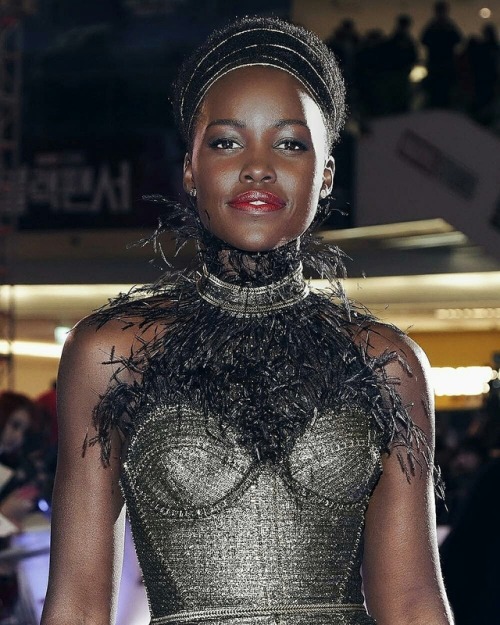 queenofnyongo:Chadwick Boseman, Lupita Nyong'o, Michael B. Jordan and Ryan Coogler attend the premie