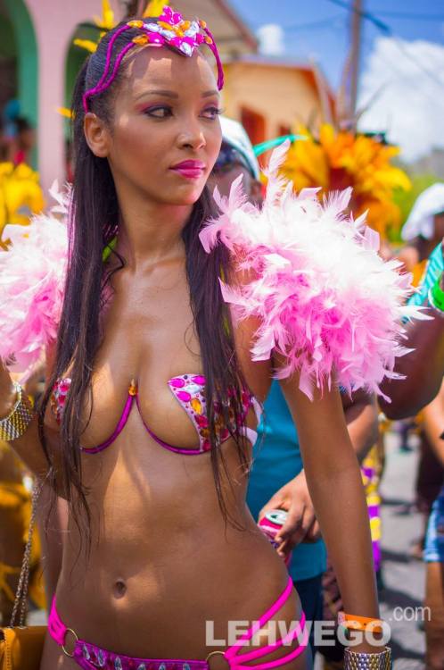 jaiking:  carnivalsfinest:  wow  Follow me porn pictures