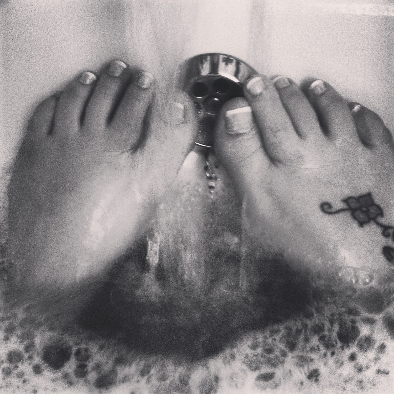 emzmemz88:  Bath time