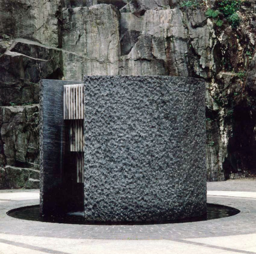 1983-2000 Aurelio Galfetti Restauro del Castelgrande Fontana Piazza Gabuzzi Bellinzona - via.