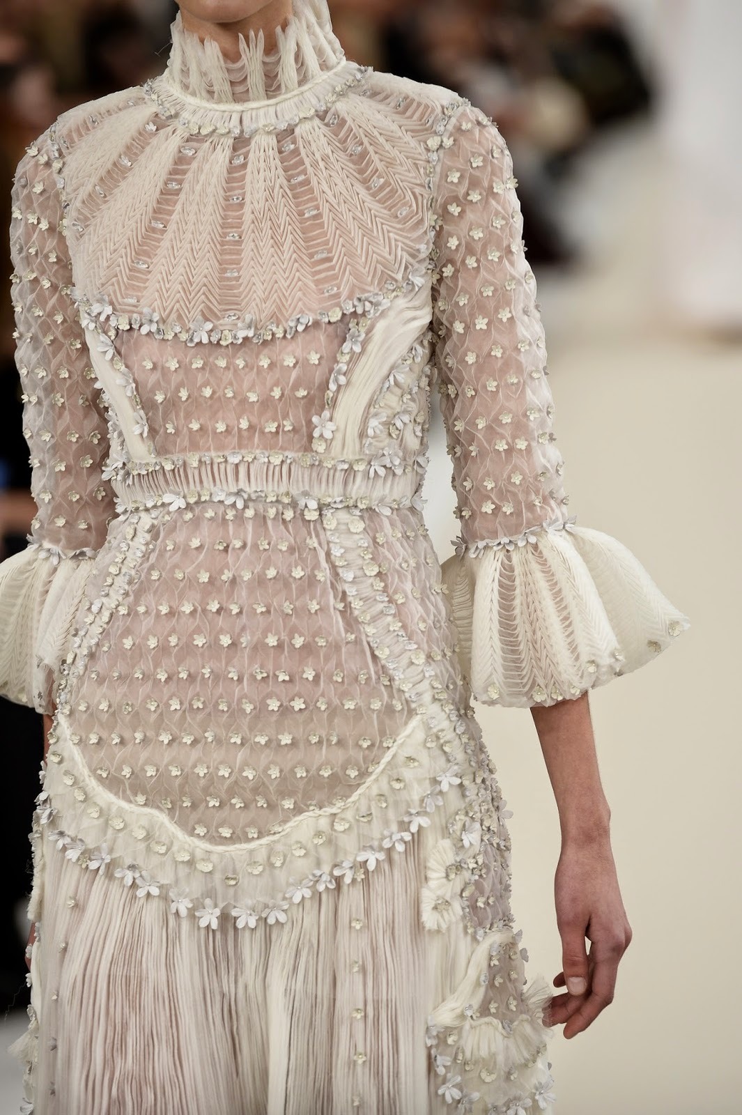 Style of Westeros - Roslin Frey - Valentino Haute Couture Spring 2015