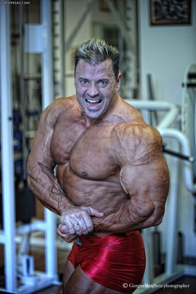 the-swole-strip:  Thomas Benagli 