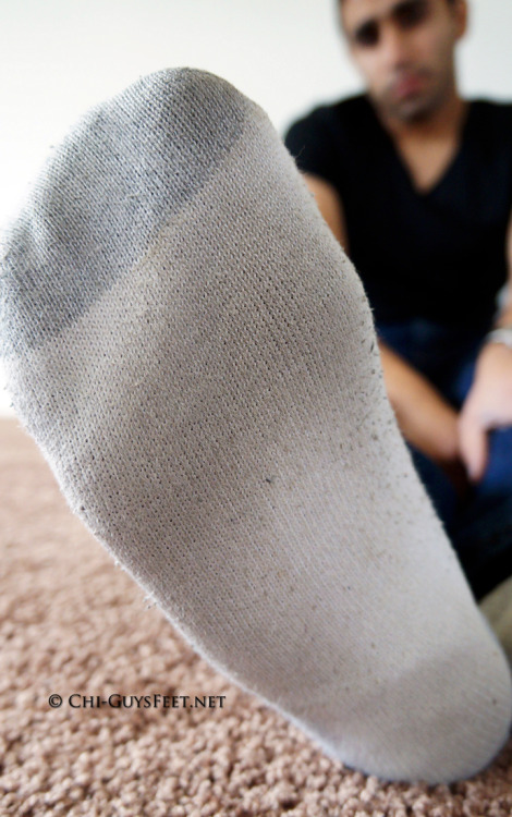 Chi-guysfeet.net