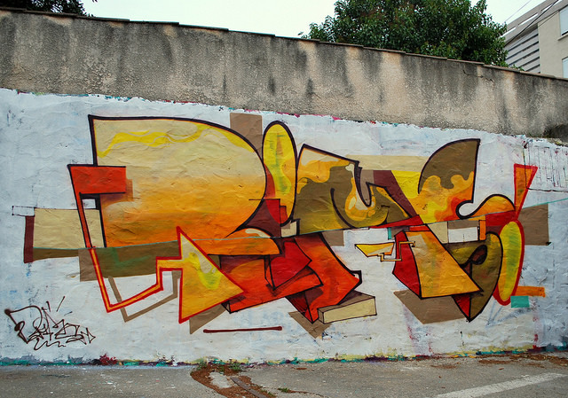 graffmanifesto:  bims by GhettoFarceur on Flickr.